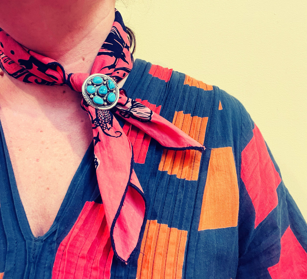 Bandana Babe- my favorite accessory and a little history too – Custard ...