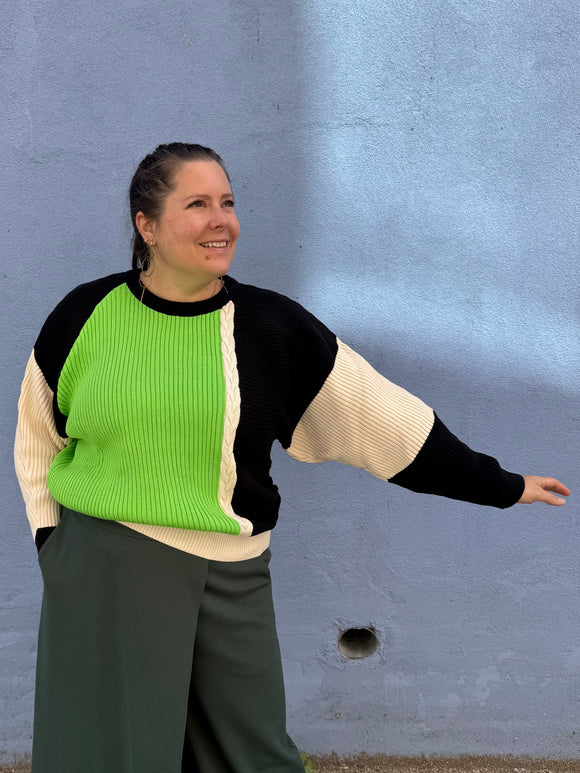 Balene Gots Sweater (color options)