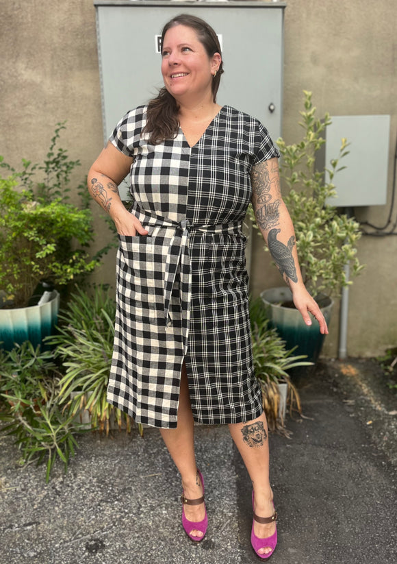 B+W Mix Padma Pocket Dress