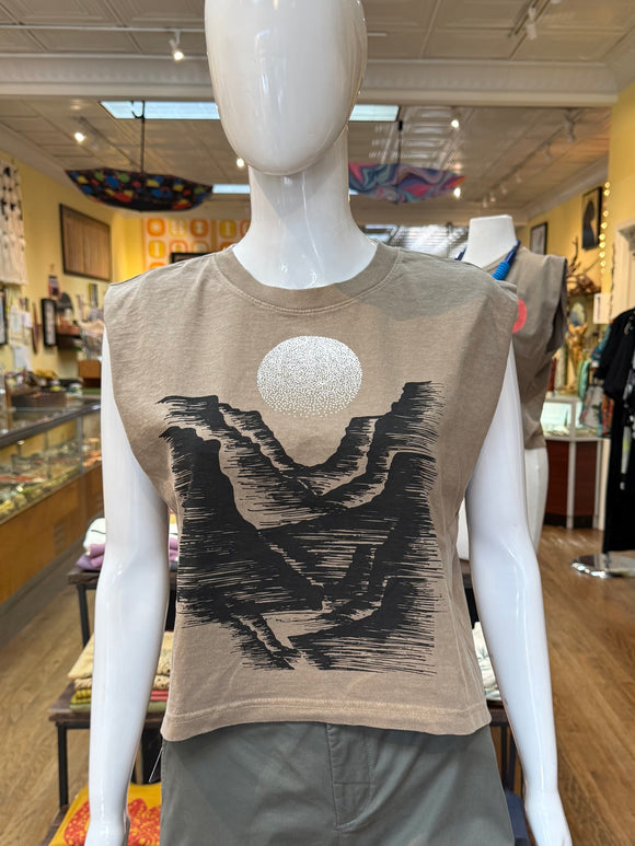 Canyon Lands Heavyweight Muscle Tee