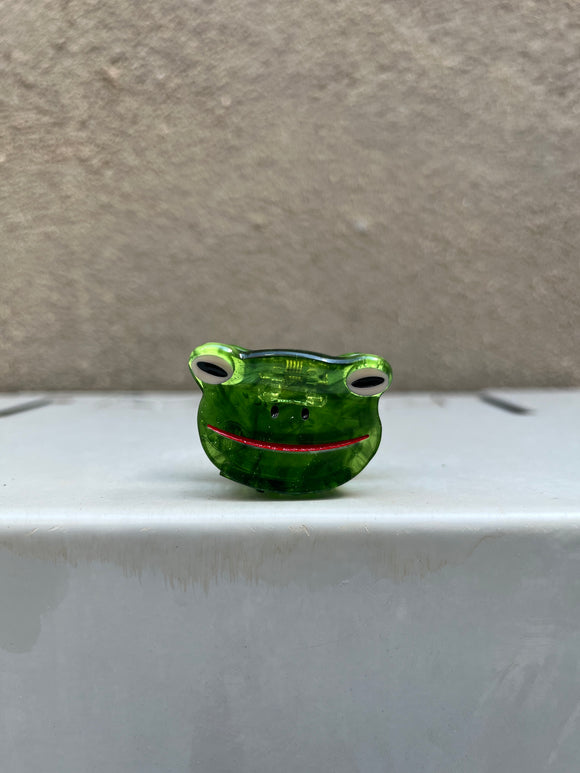 Mini Green Frog Hair Claw