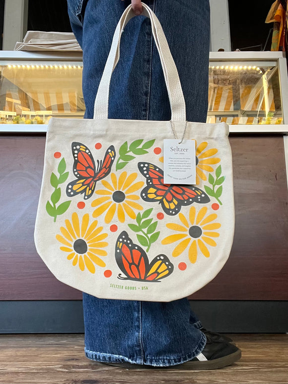 Monarchs Round Tote