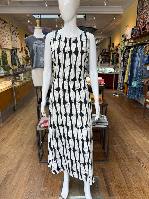 Erge Dress