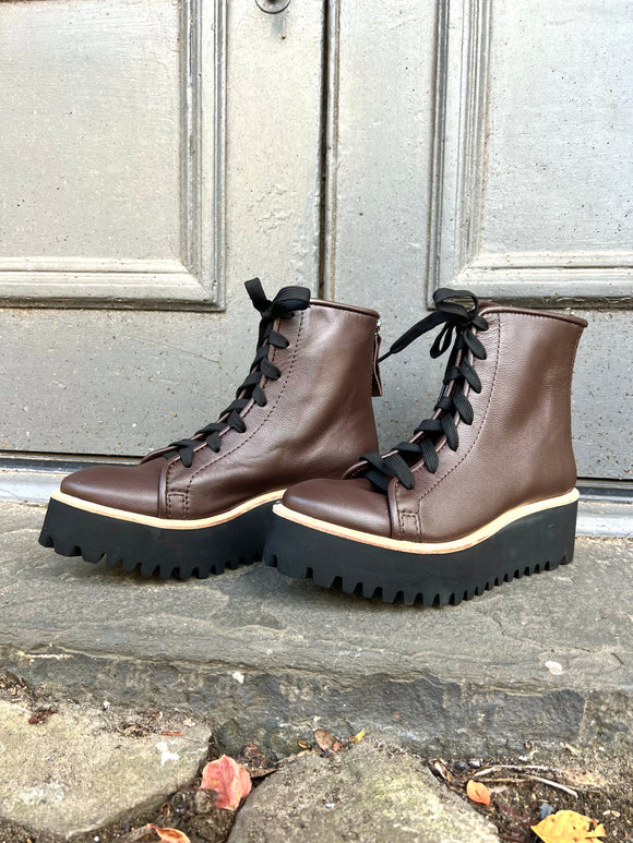 Camper combat boots sales
