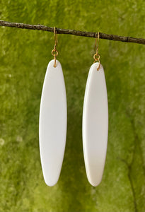 Vintage White Mod Beach Drops