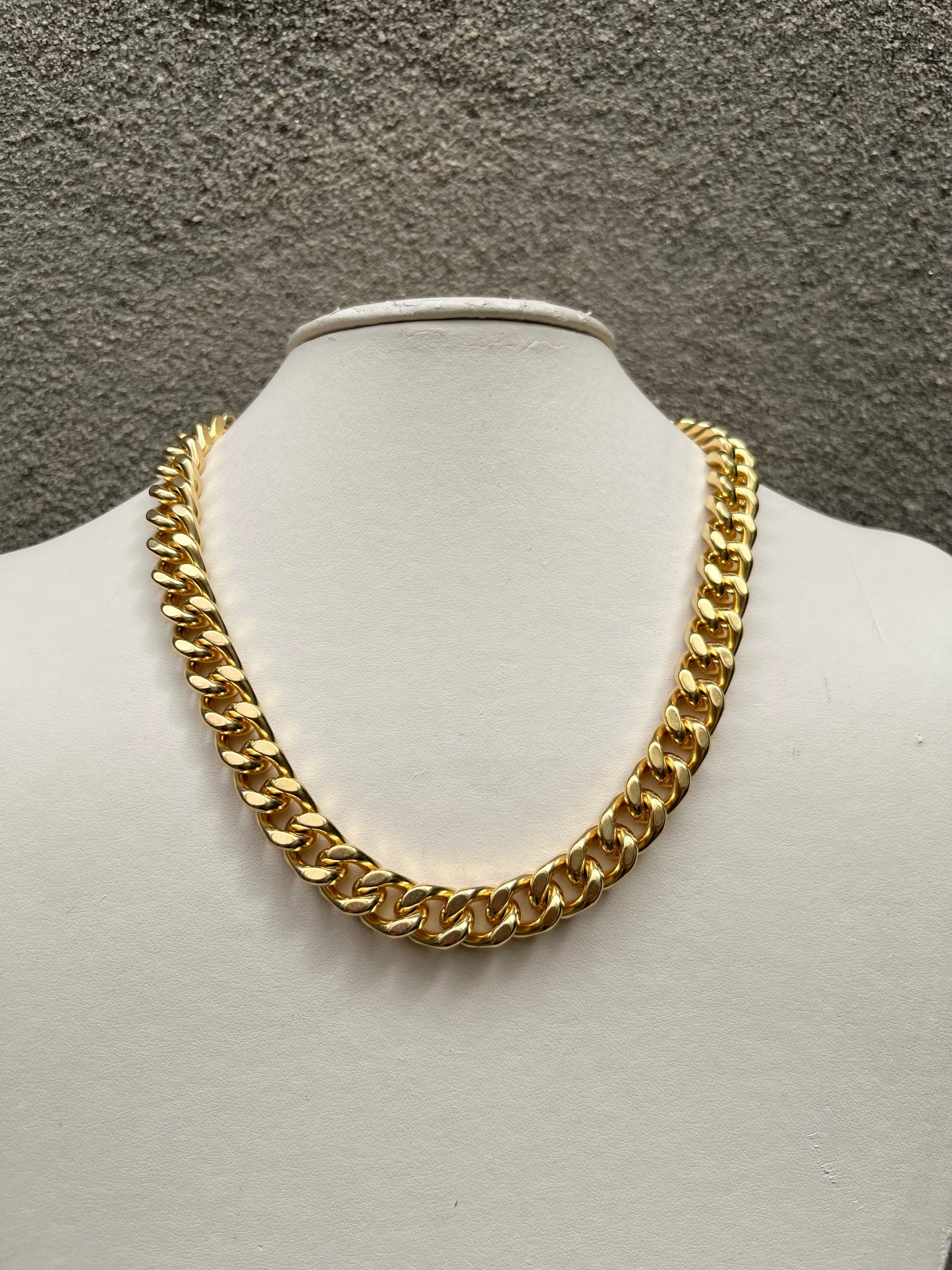 Heavy Gauge Gold Curb Necklace